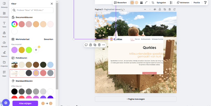 Bloemetjes in de hoeken krijgen beige kleur om aan de huisstijl aan te sluiten.